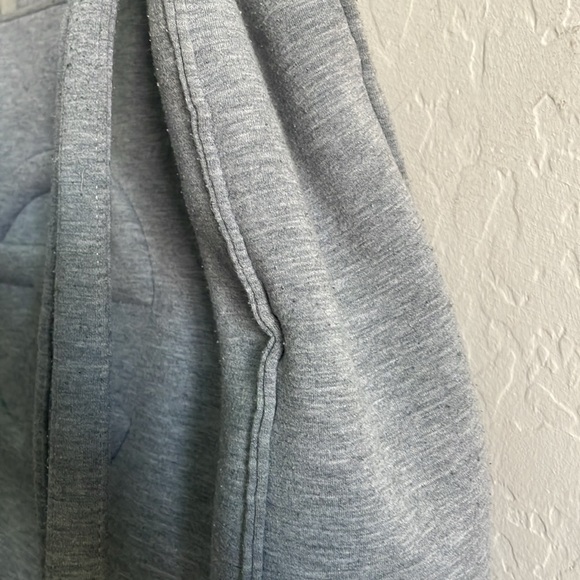 UGG x Telfar Medium Shopper Tote - Picture 4 of 11